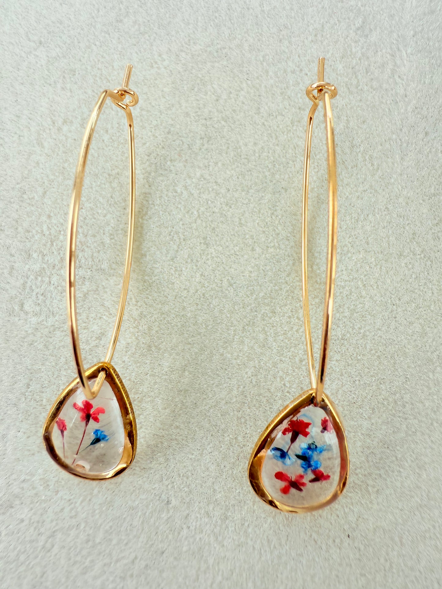 Brittany real flower oval hoops with 14 k gold plated hypoallergenic material